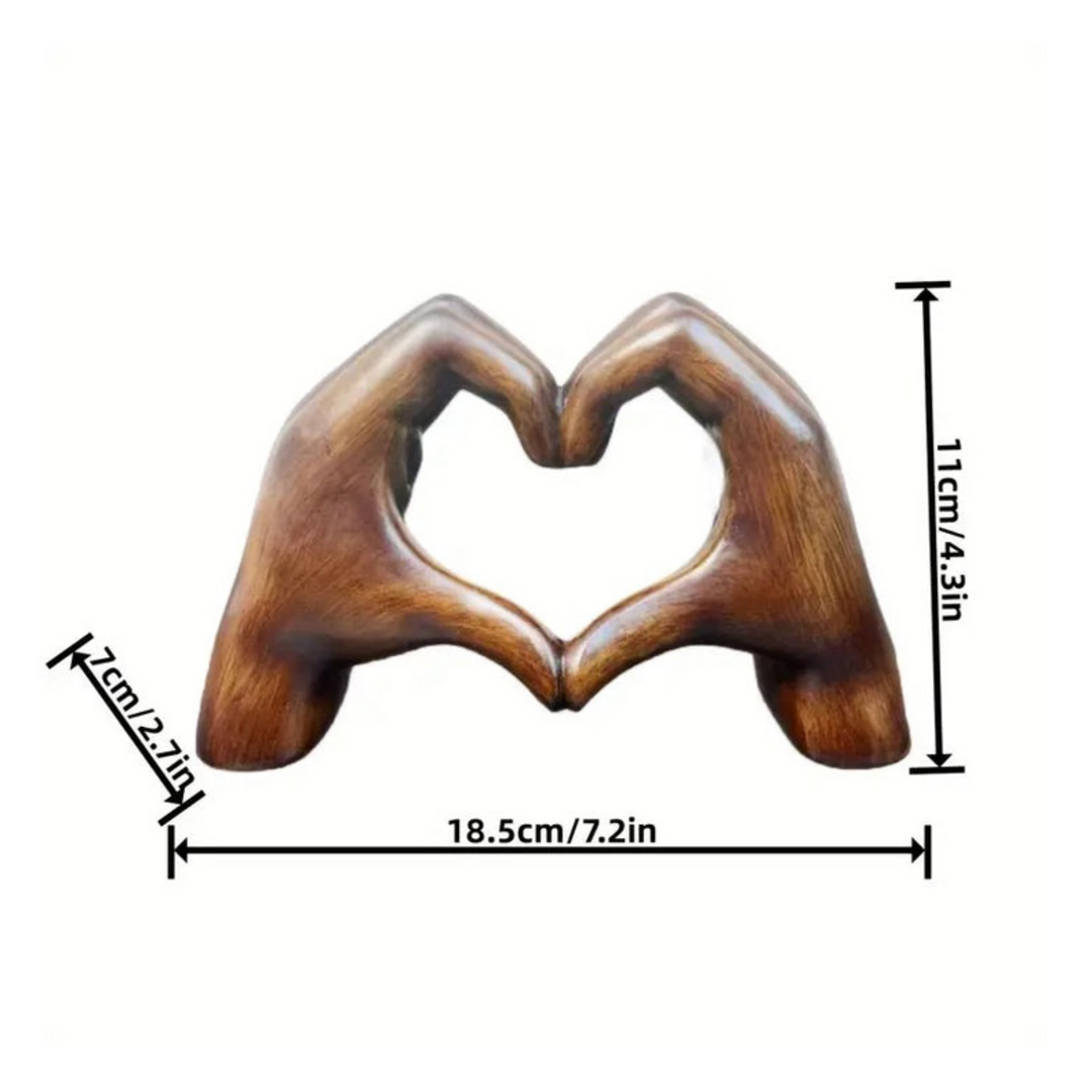 Fianna™ | Heart-Shaped Handicraft