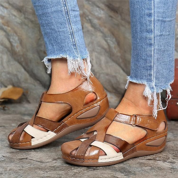 Els™ | Soft Summer Sandals with Low Heels